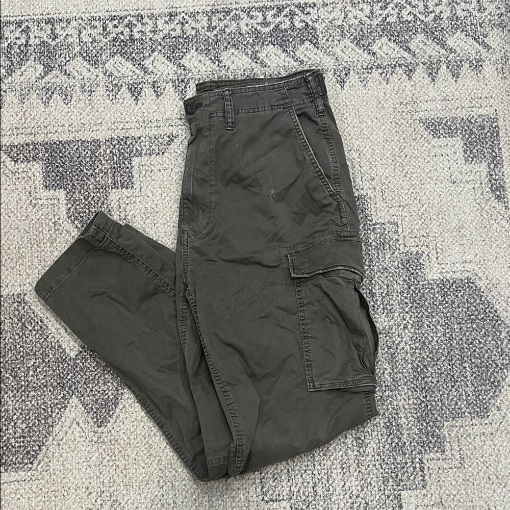 American Eagle Men’s Cargo Pants Size 29x32